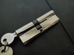 Αθραυστη Κλειδαρια - Αφαλος εξωτερικης Πορτας H&V 90MM (50+40mm) -Είδη Οικιακής Χρήσης 0540e7bcfd176a757cb049f96dd1459b026fab34 xl