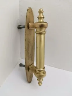 Χέρι εξώπορτας μπρούτζινο 1980