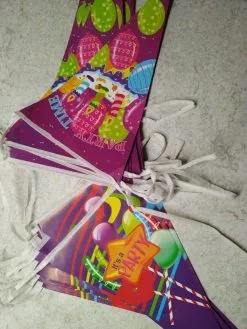 Σημαιάκια για πάρτυ