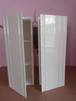 2 Ντουλάπια Μπάνιου Μικρά (Με 2 Ραφάκια), Διαστάσεων 25 Χ 15 Χ 65 Ύψος, (από Ανακαίνιση). (Τιμή και για 2 Μαζί).