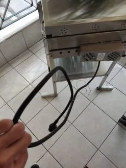 Ηλεκτρική ψησταριά