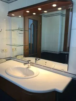 'Έπιπλο μπάνιου