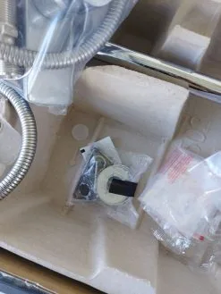 Στήλη ντουζ TEMA TONDO επεκτεινόμενη με μπαταρία -Είδη Οικιακής Χρήσης e8460acd801a00e3b60d7dd88d15df0e9c42fdd2 xl